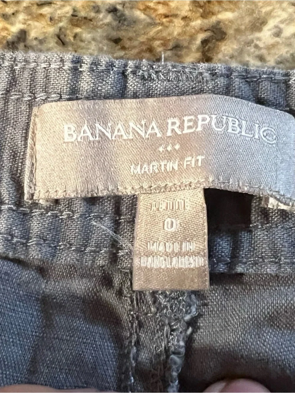 Banana Republic Linen Blend Martin Fit Cargo Capri Pants Women’s 0 Gray Low Rise